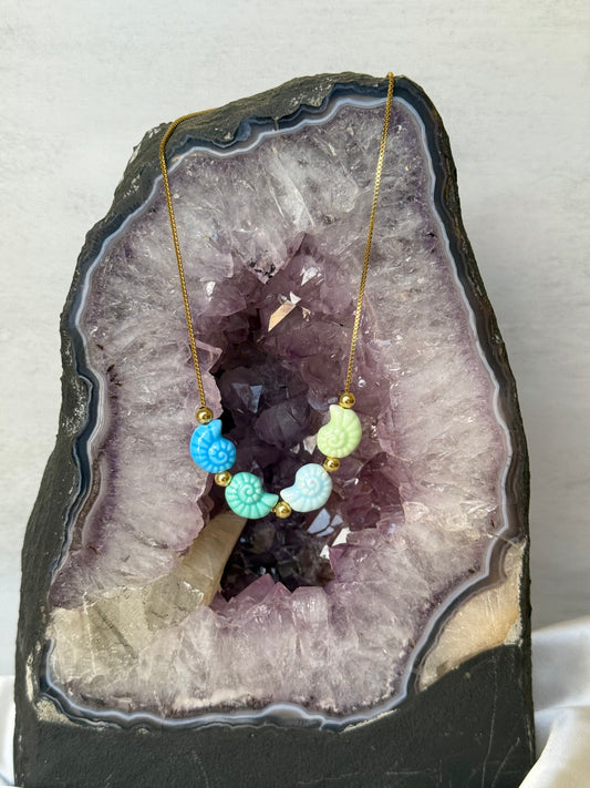Blue tones necklace