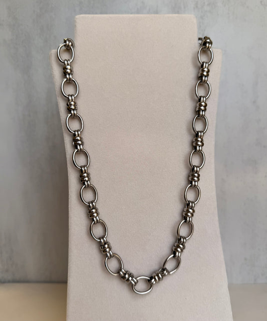 Binny Necklace