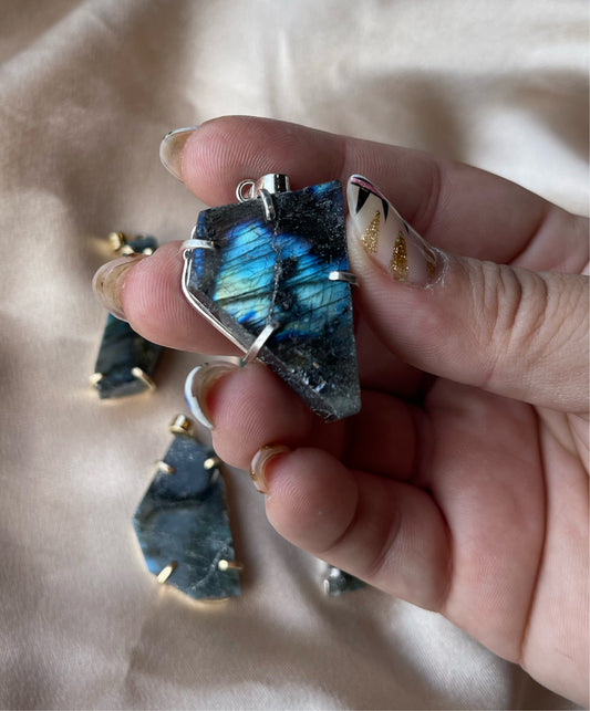 Labradorite Pendant Necklace